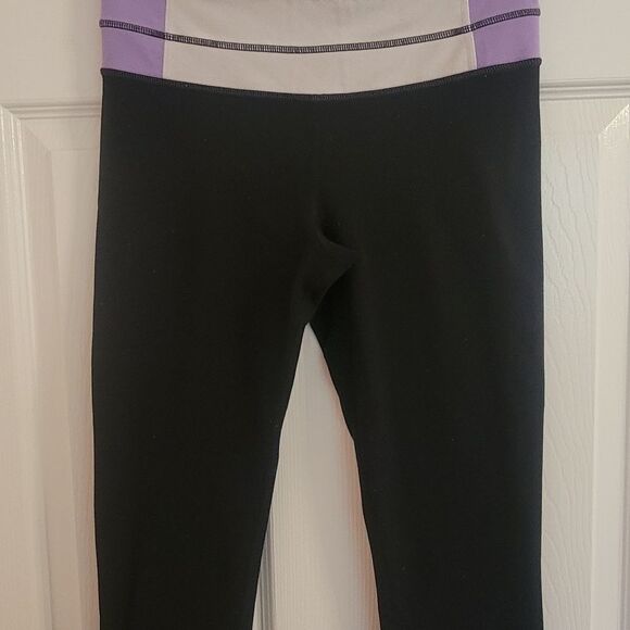 Lululemon Reversable Leggings - Picture 1 of 4